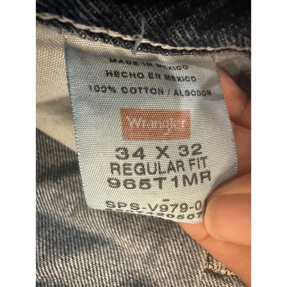 Wrangler 965 Jeans Mens 34x32 Regular Fit Distressed Straight Leg Frawed Fader - Picture 3 of 9